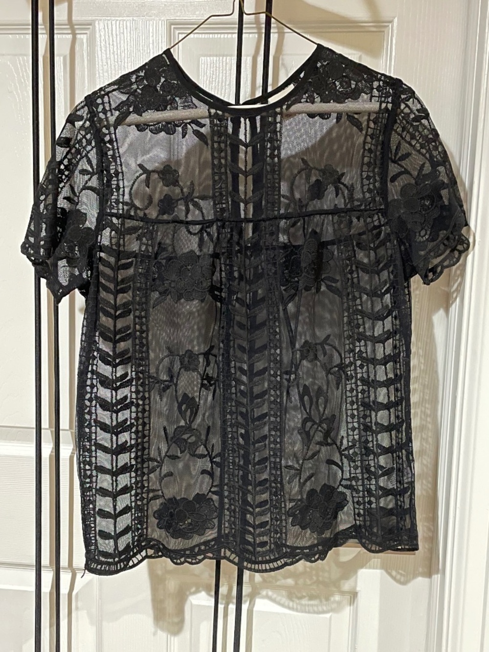 Merona Black Embroidered Sheer Lace Top S